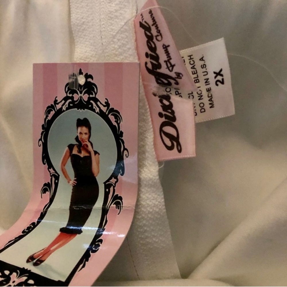 Pinup Couture Dixiefried Wiggle Dress🍒 - Picture 3 of 4